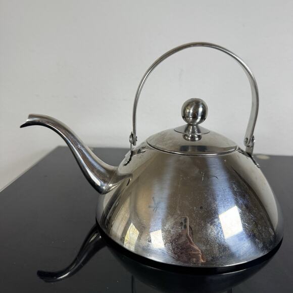 Lepicure Tea Pot, Tea Kettle, 18/10 Stainless Steel, 32 Oz - Picture 1 of 10